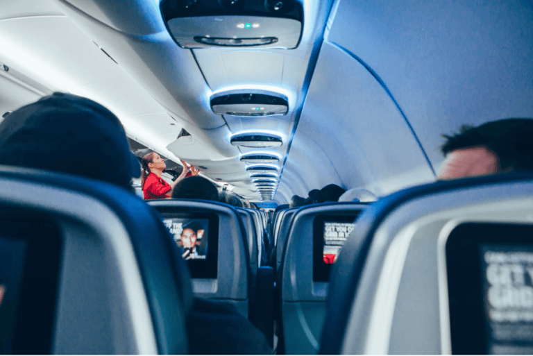 Coronavirus Flugzeug Flughafen